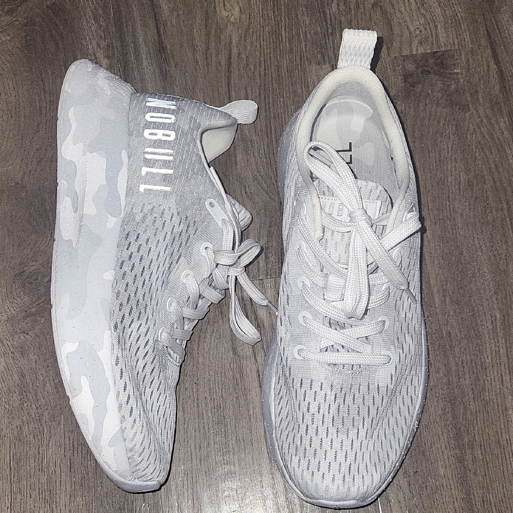 Nobull Sz 10 Mens /11.5 Womens